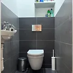 Old Town 3br With Castle Views * Bratislava
