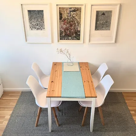 Old Town 3br With Castle Views