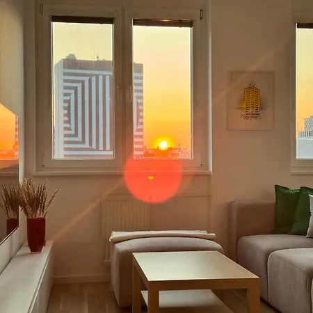 Old Town 3br With Castle Views דירה