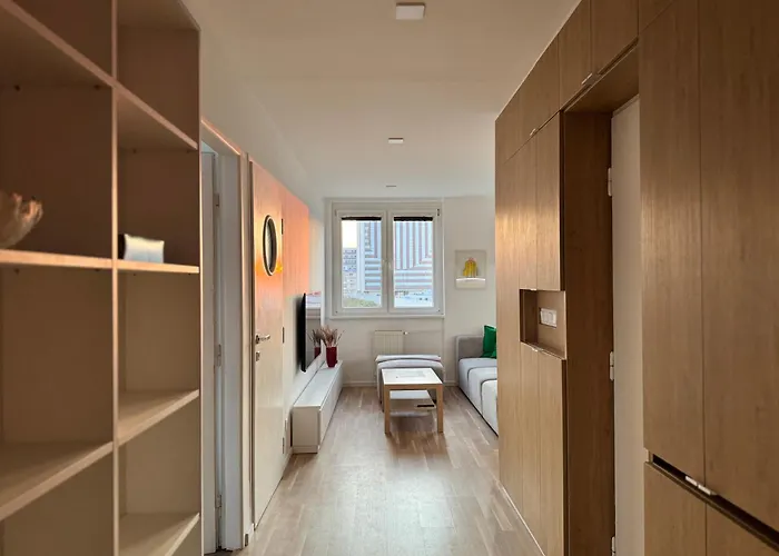 아파트 Old Town 3br With Castle Views